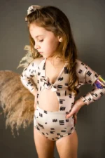 MiniMo Μαγιό Γυναικείο ολόσωμο μακρύ μανίκι